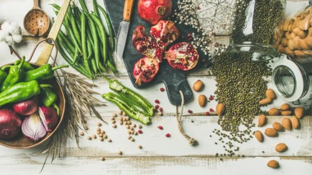 Après les excès des fêtes : 5 aliments détox incontournables pour chouchouter votre foie