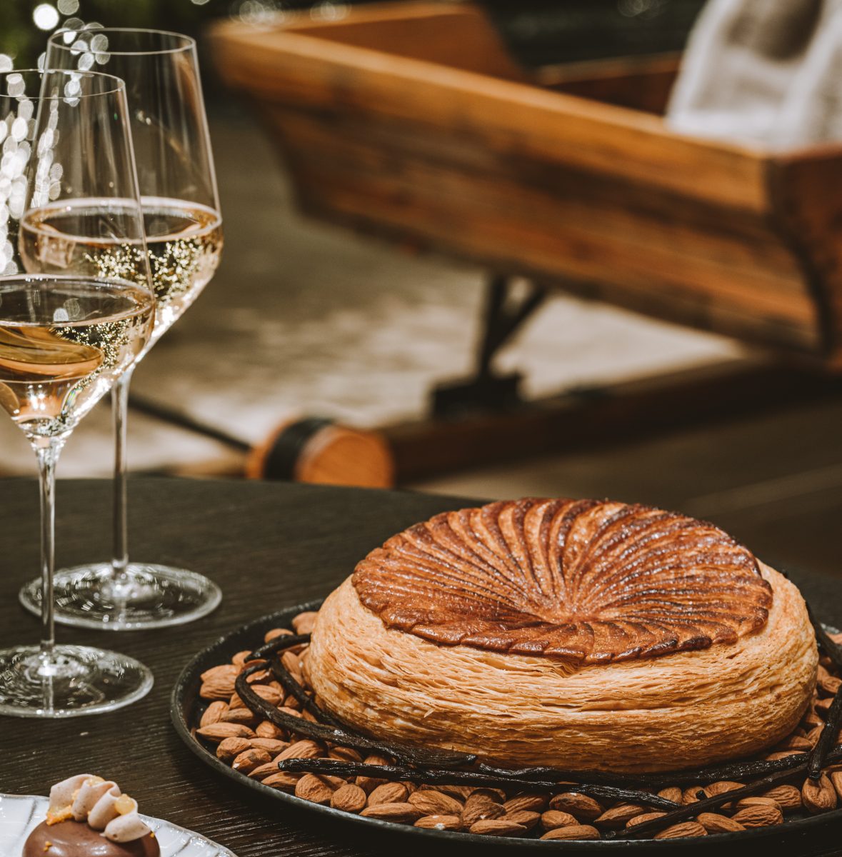 Les meilleures alliances de vins et bulles pour sublimer la galette des rois à l’Épiphanie